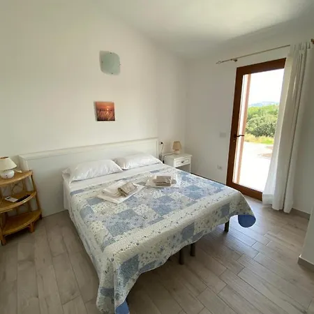 Molti Mari 3* أولبيا