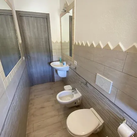 Molti Mari Bed and breakfast