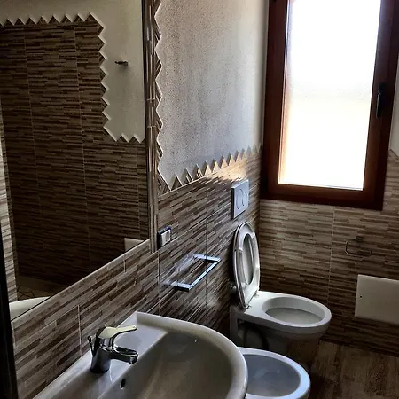 Molti Mari 3* أولبيا