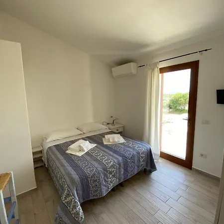Couette-café Molti Mari 2*