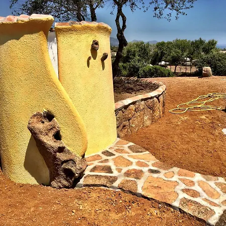 Molti Mari B&B Retreat أولبيا